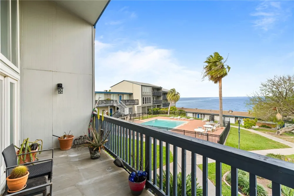 3402 Ocean Drive #5 Corpus Christi, TX 78411