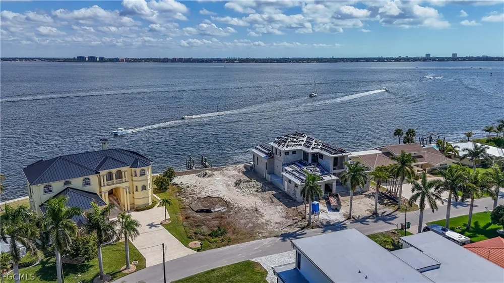SW 1st Avenue Cape Coral, FL 33914