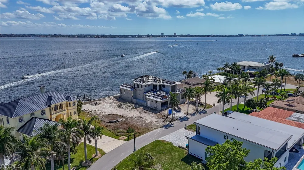 SW 1st Avenue Cape Coral, FL 33914