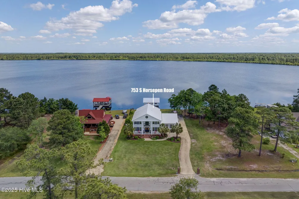 753 S Horsepen Drive Harrells, NC 28444
