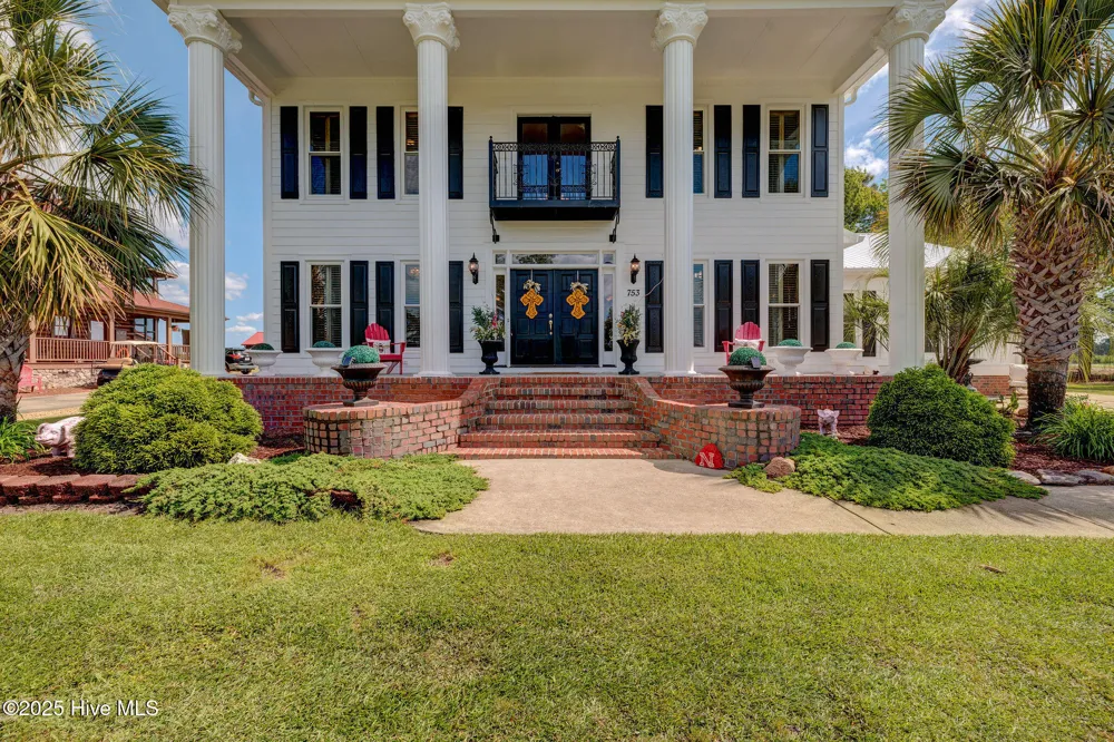 753 S Horsepen Drive Harrells, NC 28444