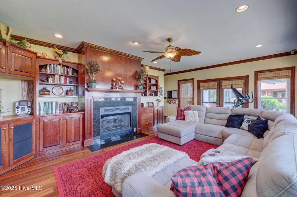 753 S Horsepen Drive Harrells, NC 28444