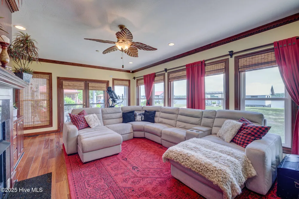 753 S Horsepen Drive Harrells, NC 28444