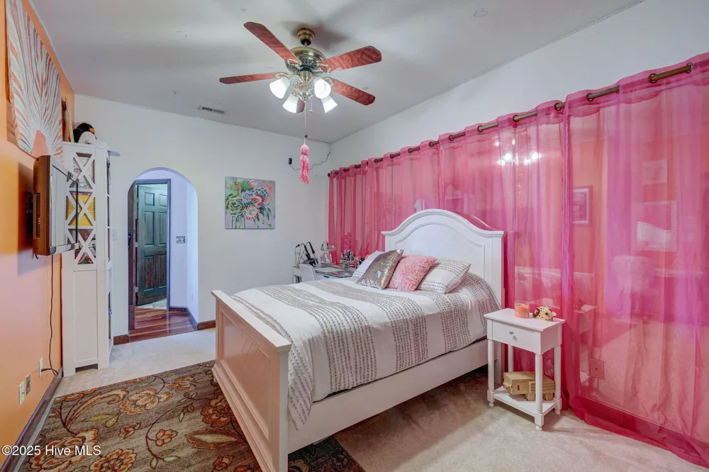 753 S Horsepen Drive Harrells, NC 28444