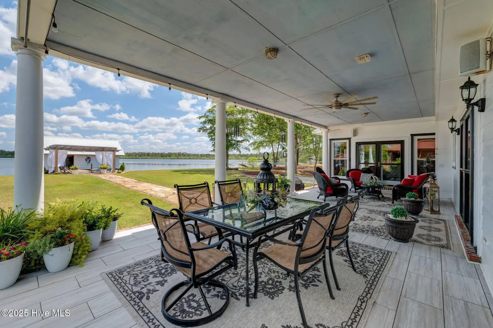753 S Horsepen Drive Harrells, NC 28444