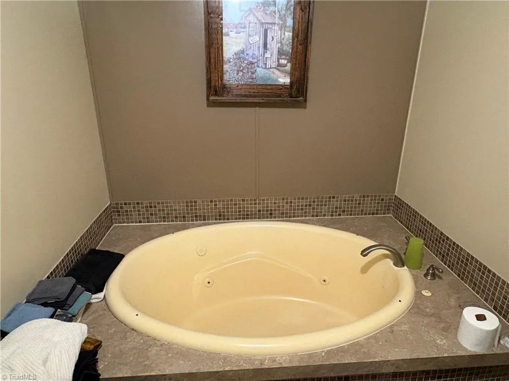 125 Maple Hollow Road Mount Airy, NC 27030