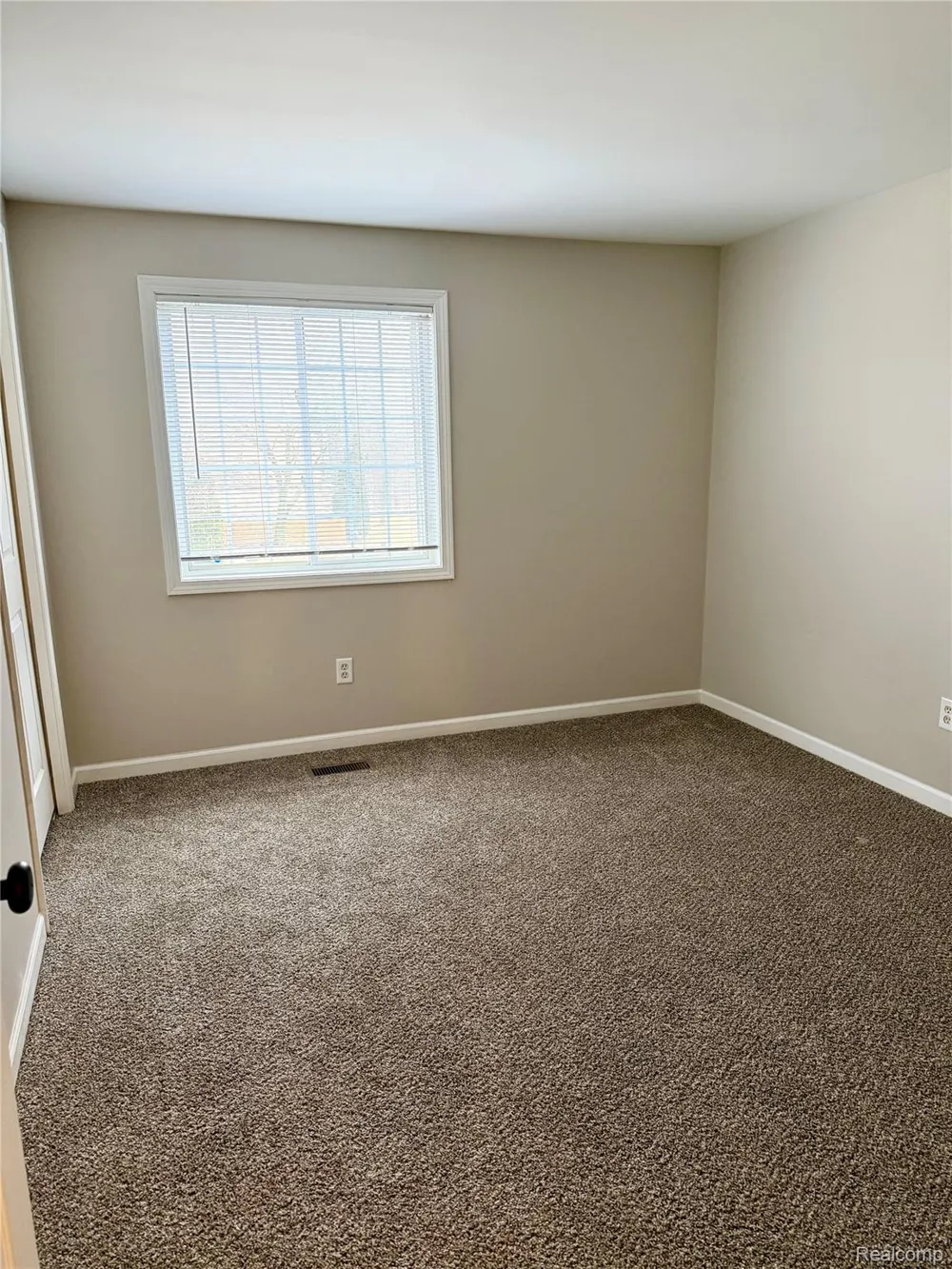 16006 Terrace Village Drive Taylor City, MI 48180