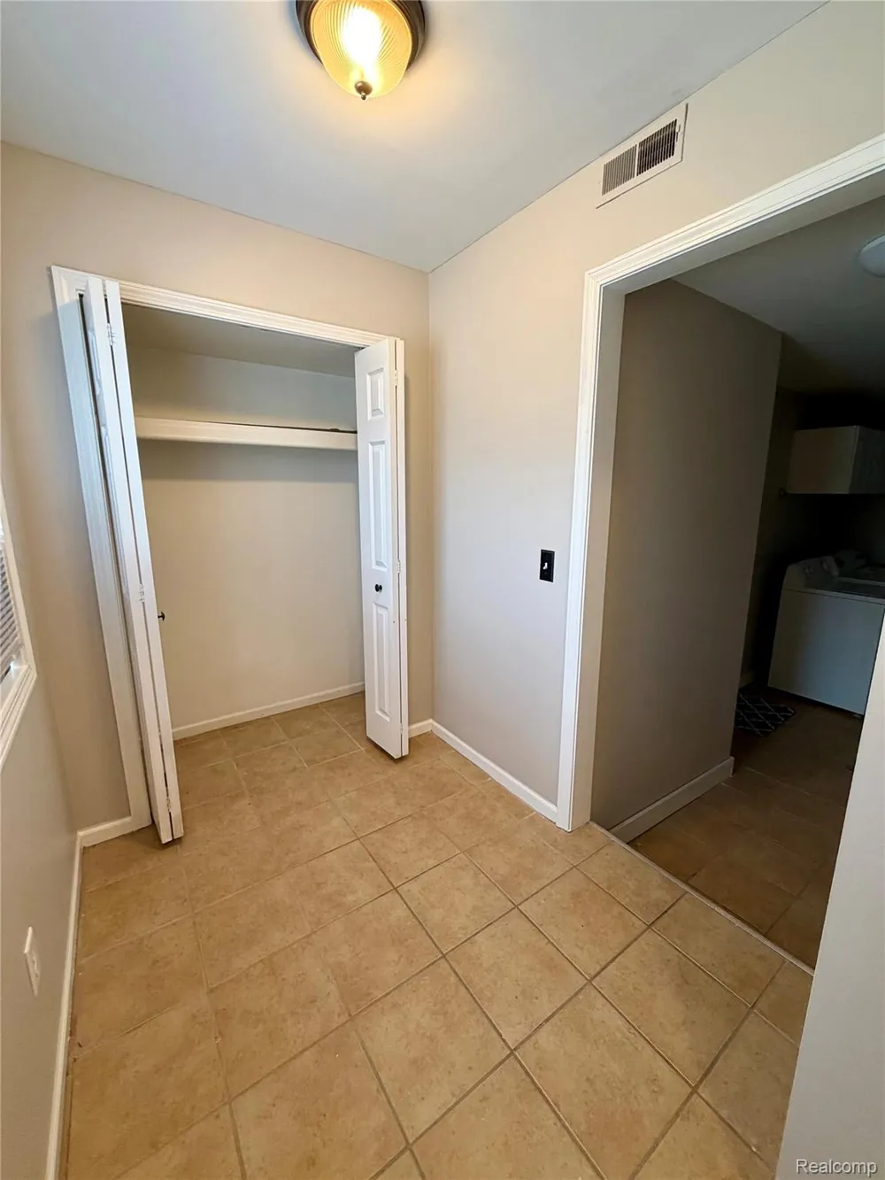 16006 Terrace Village Drive Taylor City, MI 48180