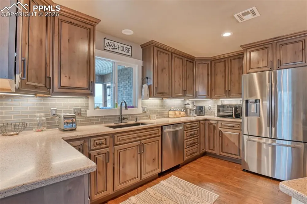 855 Marilyn Drive Penrose, CO 81240
