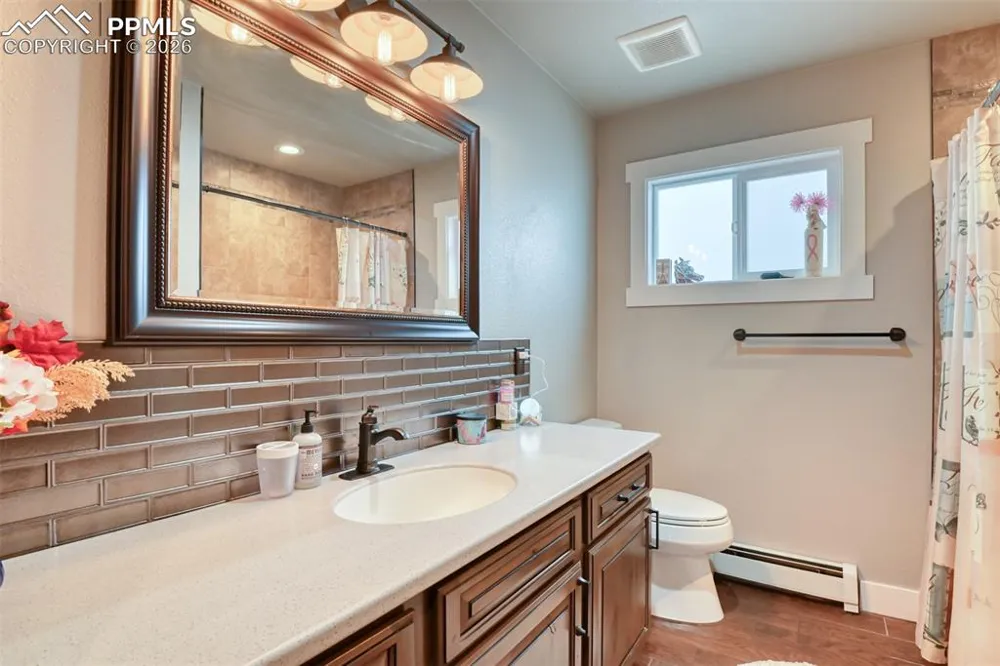 855 Marilyn Drive Penrose, CO 81240