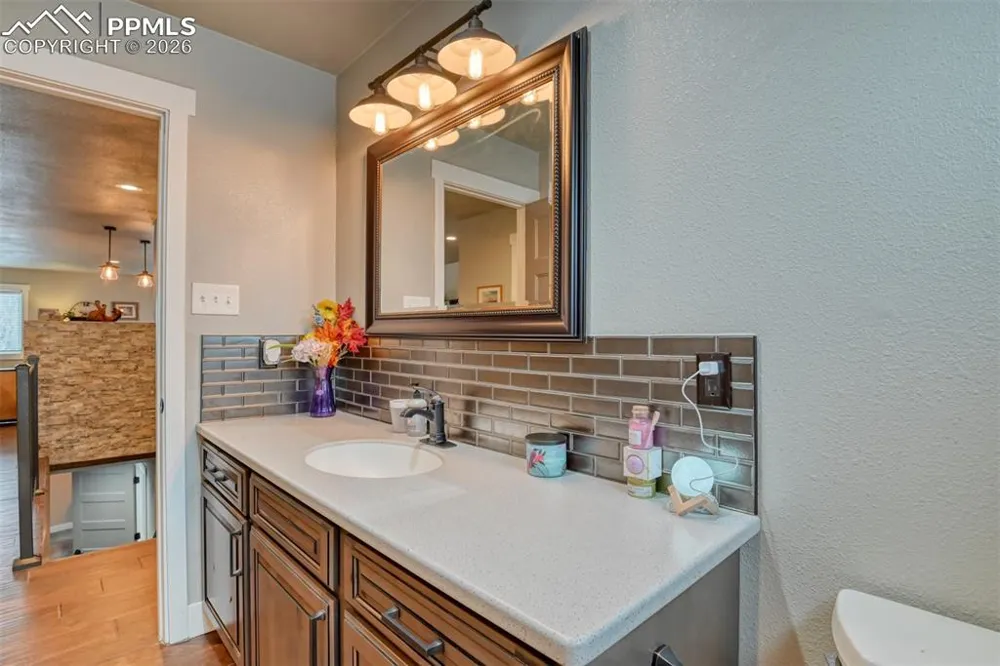 855 Marilyn Drive Penrose, CO 81240