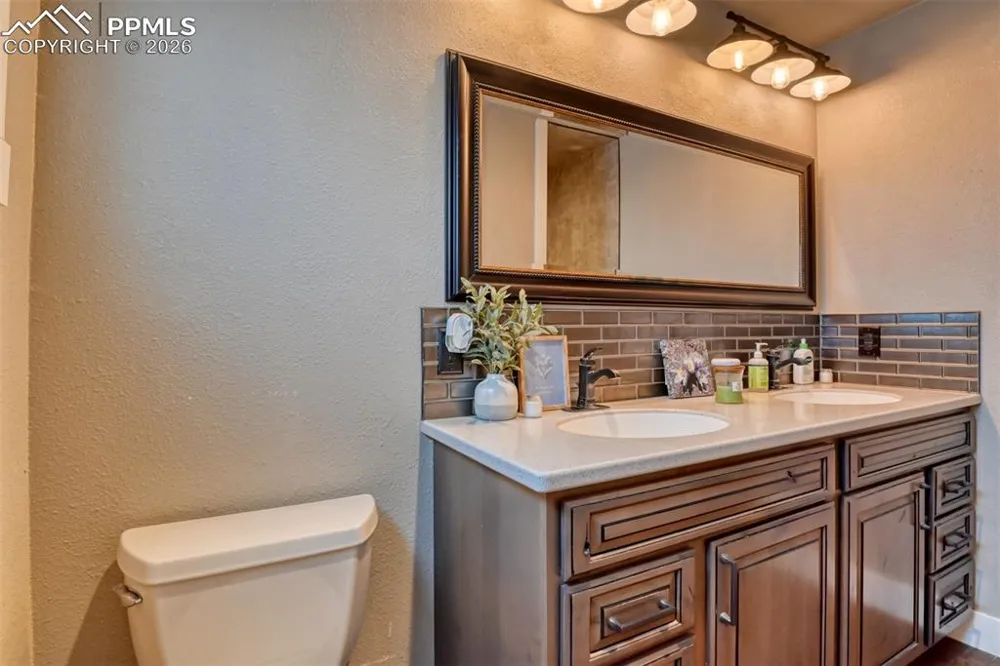 855 Marilyn Drive Penrose, CO 81240
