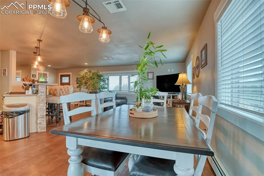 855 Marilyn Drive Penrose, CO 81240