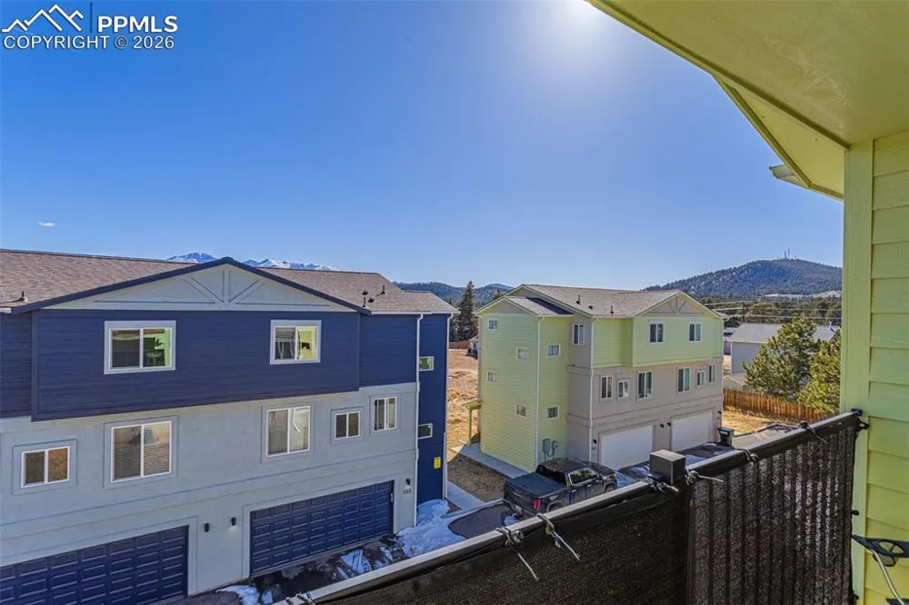 560 E Grace Avenue Woodland Park, CO 80863