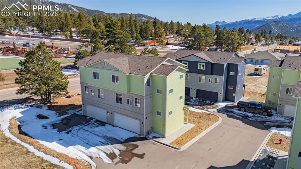 560 E Grace Avenue Woodland Park, CO 80863