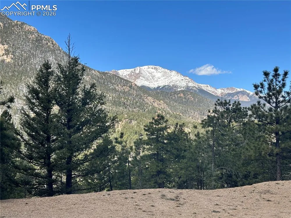 339 Eagle Mountain Road Manitou Springs, CO 80829
