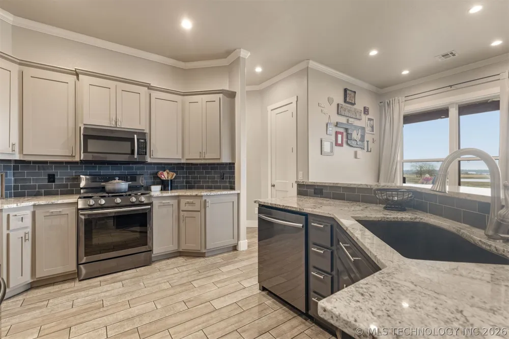 23800 E 720 ROAD Wagoner, OK 74467