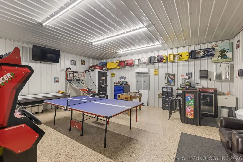 23800 E 720 ROAD Wagoner, OK 74467