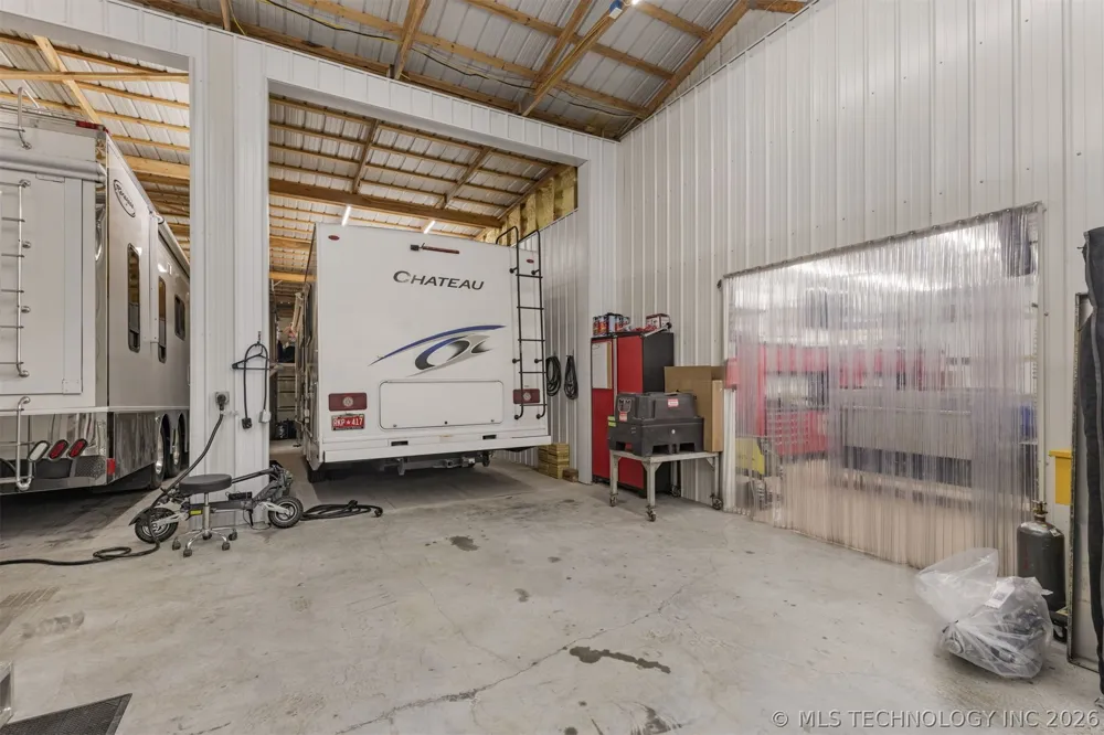 23800 E 720 ROAD Wagoner, OK 74467