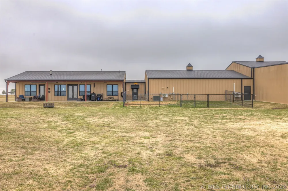 23800 E 720 ROAD Wagoner, OK 74467