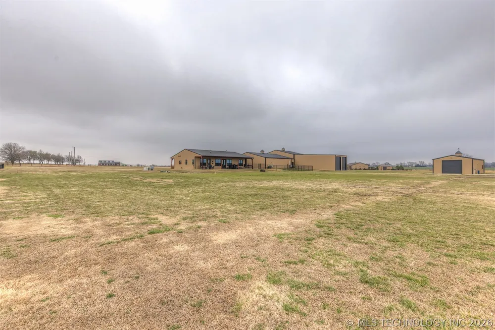 23800 E 720 ROAD Wagoner, OK 74467