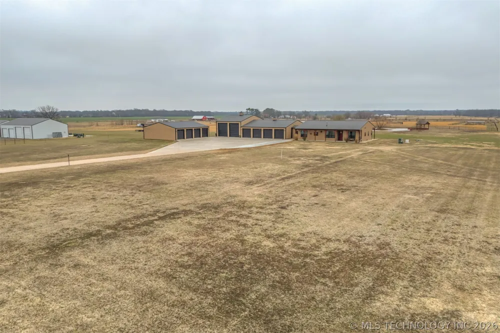 23800 E 720 ROAD Wagoner, OK 74467
