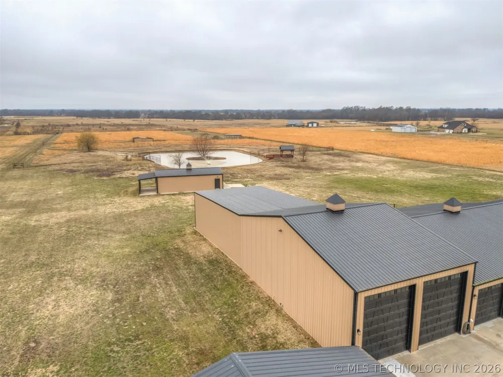 23800 E 720 ROAD Wagoner, OK 74467
