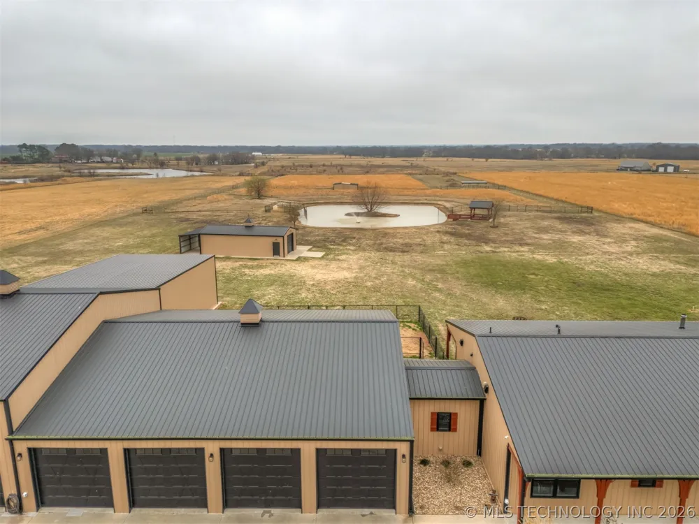 23800 E 720 ROAD Wagoner, OK 74467