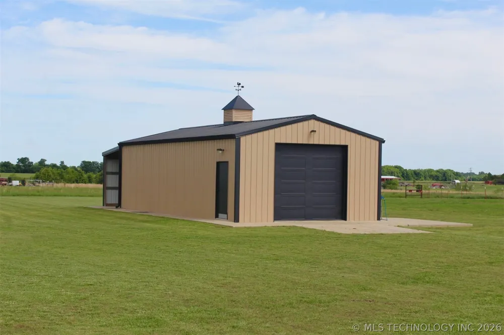 23800 E 720 ROAD Wagoner, OK 74467