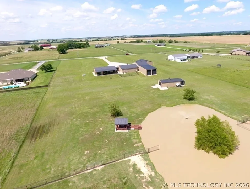 23800 E 720 ROAD Wagoner, OK 74467