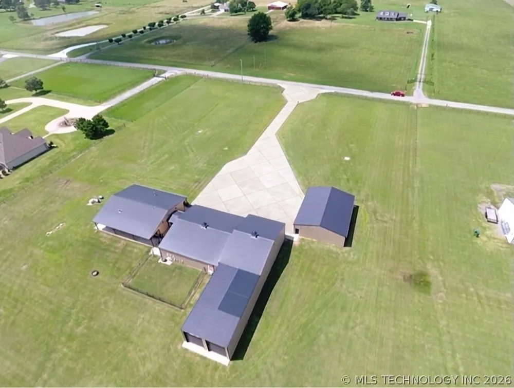 23800 E 720 ROAD Wagoner, OK 74467