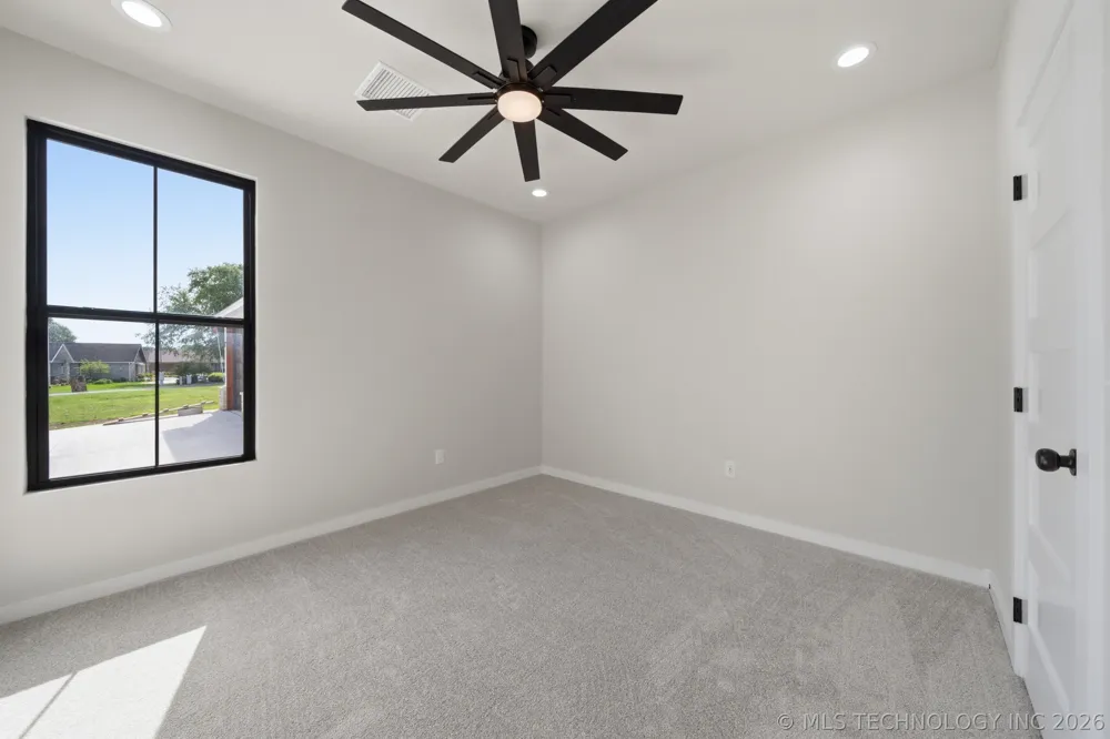 451679 Congressional Afton, OK 74331