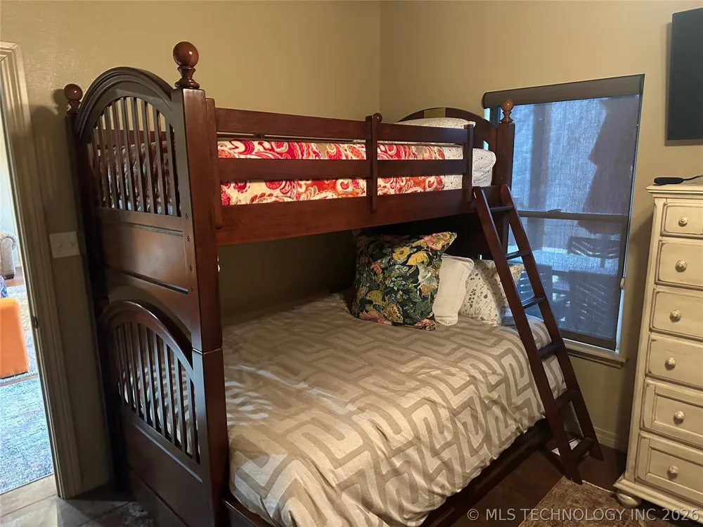 33689 Spruce Grouse Lane Afton, OK 74331