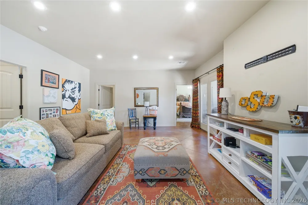 33689 Spruce Grouse Lane Afton, OK 74331