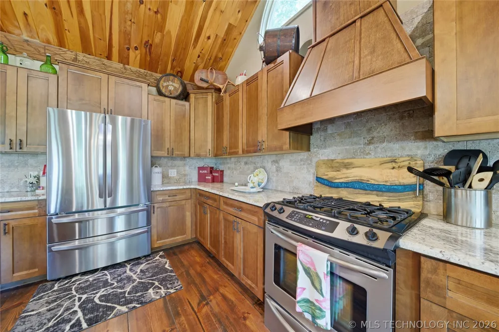 33689 Spruce Grouse Lane Afton, OK 74331