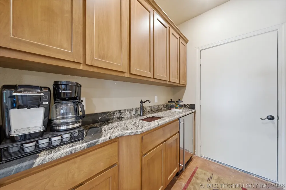 33689 Spruce Grouse Lane Afton, OK 74331