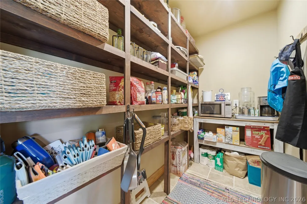 33689 Spruce Grouse Lane Afton, OK 74331