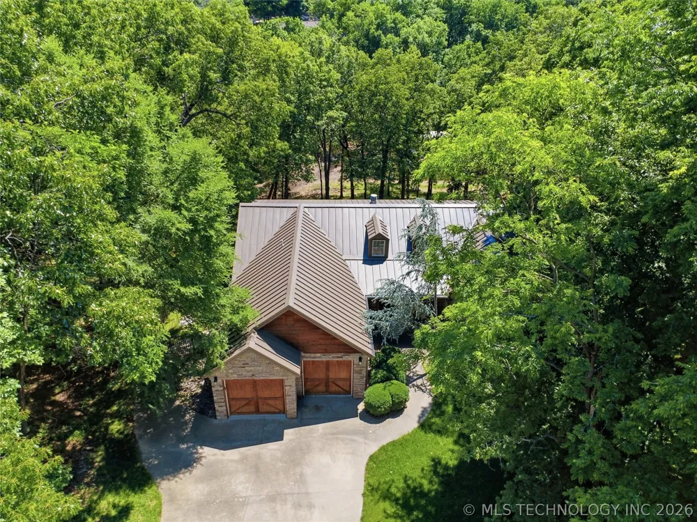 33689 Spruce Grouse Lane Afton, OK 74331