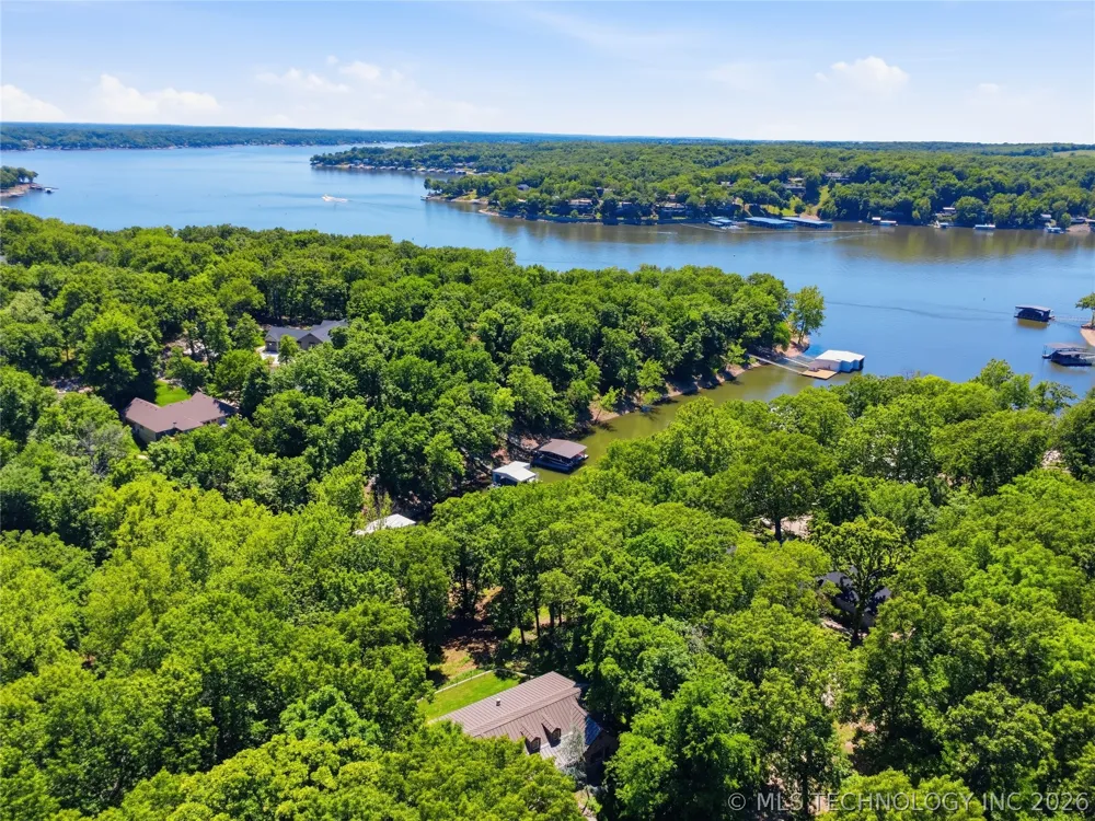 33689 Spruce Grouse Lane Afton, OK 74331