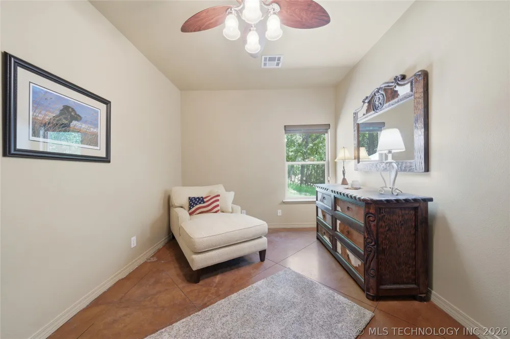 33689 Spruce Grouse Lane Afton, OK 74331