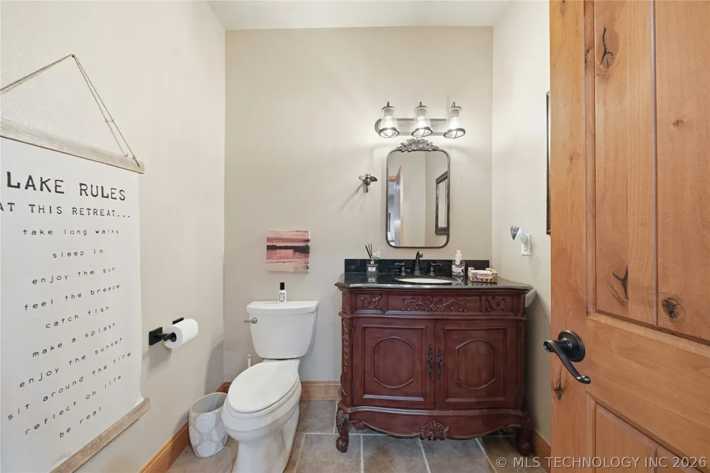 33689 Spruce Grouse Lane Afton, OK 74331