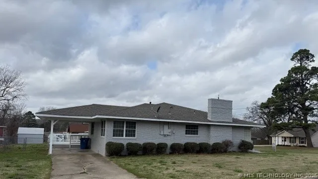 308 E South McAlester, OK 74501