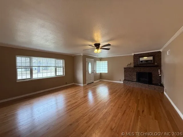308 E South McAlester, OK 74501