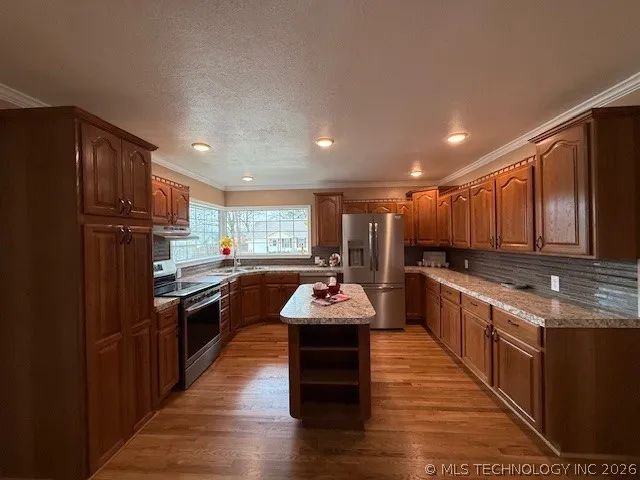 308 E South McAlester, OK 74501