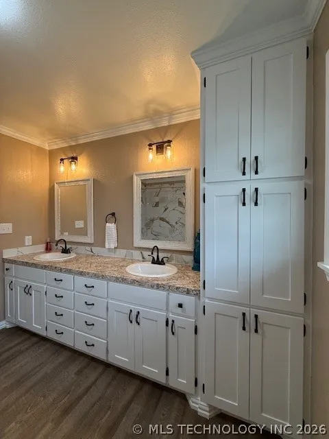 308 E South McAlester, OK 74501