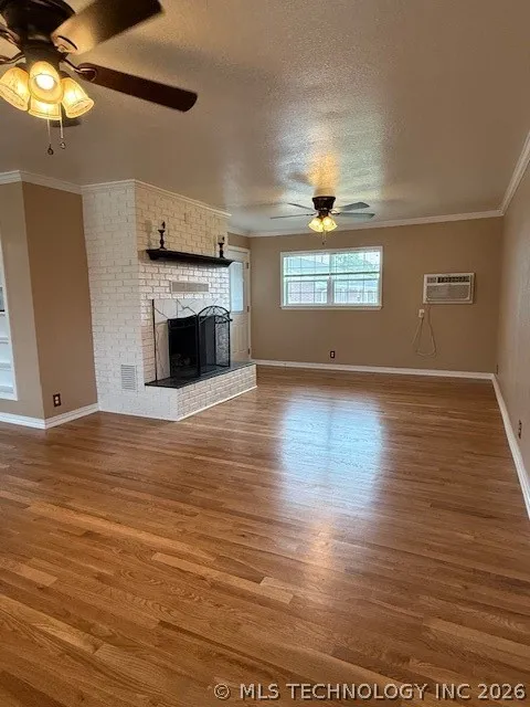 308 E South McAlester, OK 74501