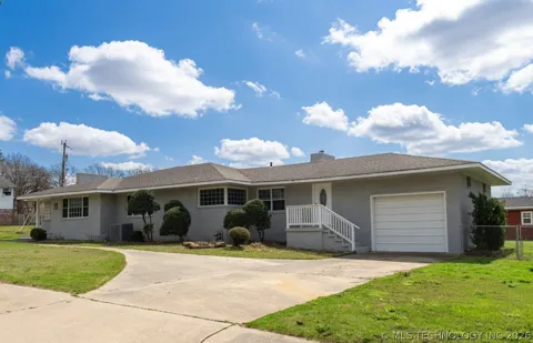 308 E South