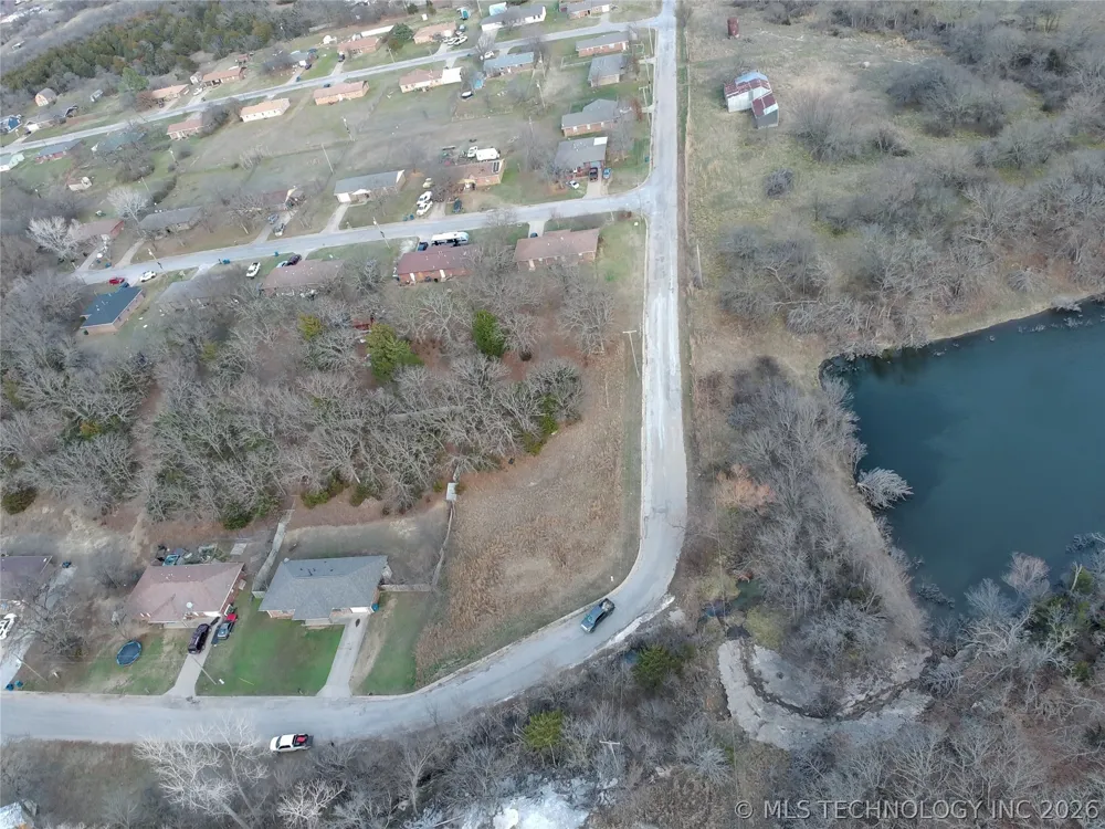 2288 County Road Pawnee, OK 74058
