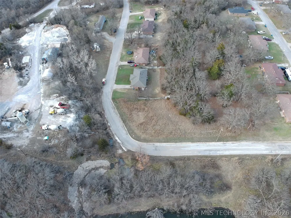 2288 County Road Pawnee, OK 74058