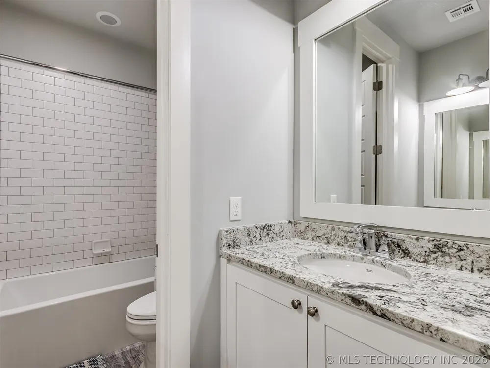 86 Ridgeline Carlton Landing, OK 74432